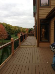 TAMCO EVERGRAIN WEATHERED WOOD COMPOSITE DECK WITH CEDAR HANDRAIL METAL BALUSTERS